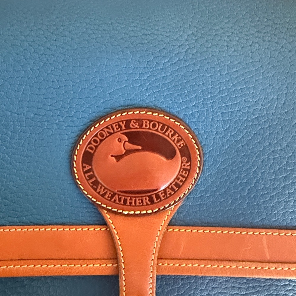 Vintage Dooney & Bourke AWL Carrier Satchel Blue/British Tan Crossbody + Strap - Picture 7 of 13